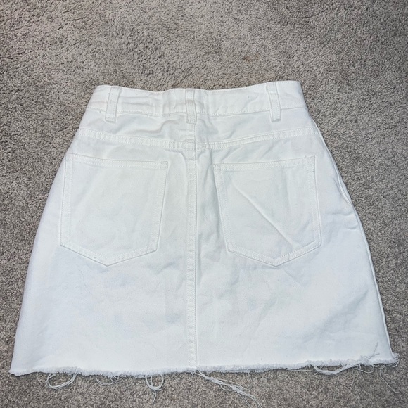 Cotton on denim mini skirt - Picture 2 of 3